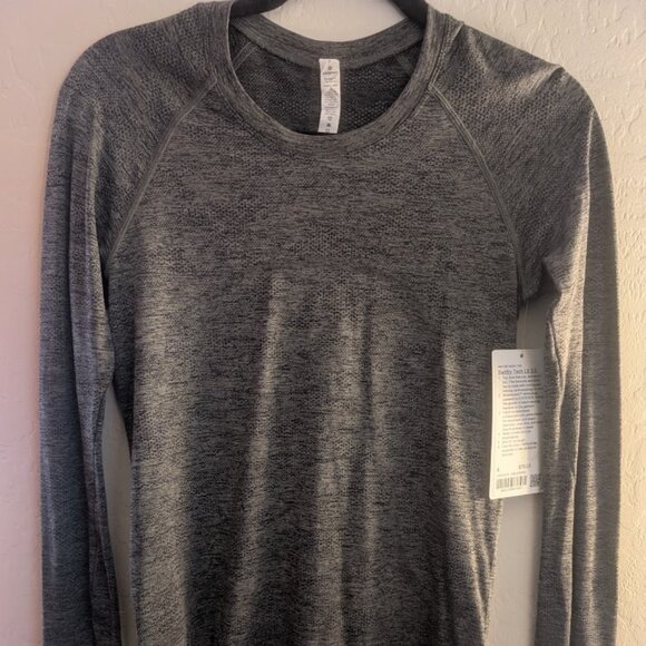 Swiftly Tech Long-Sleeve Shirt 2.0 Hip Length Gray. Sz 8 NWT - Picture 1 of 5